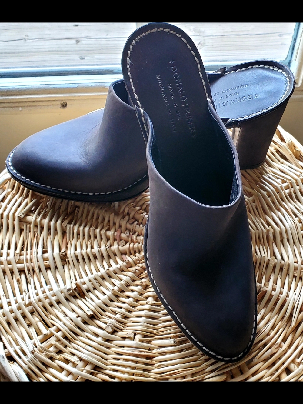 Donald J. Pliner Chocolate Brown Leather Mule Heels Size 8.5M